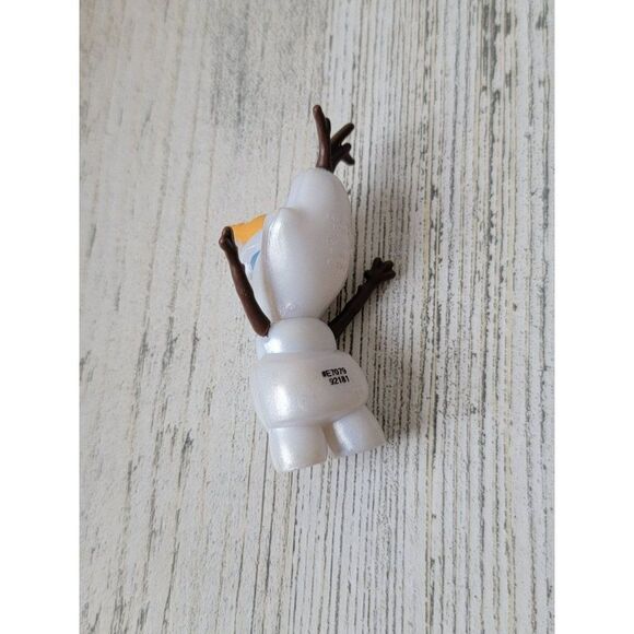 Hasbro 2016 Frozen mini Olaf snowman Pixar toy figure - Picture 3 of 4